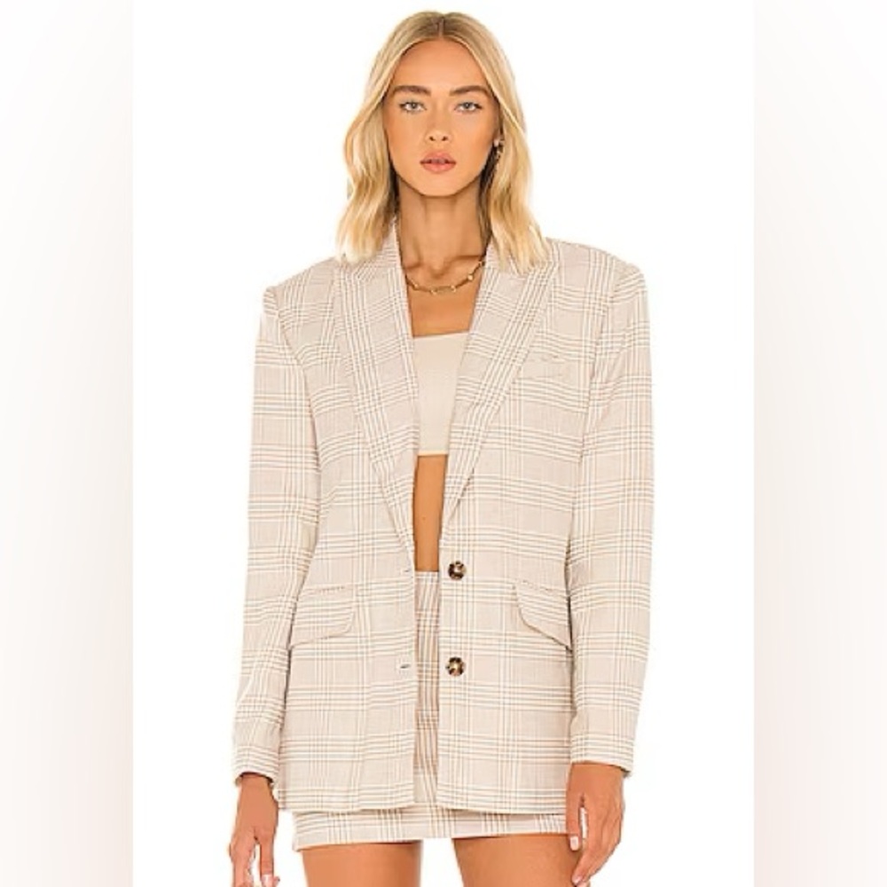 L’academie Natalia Mini Skirt in Tan & White